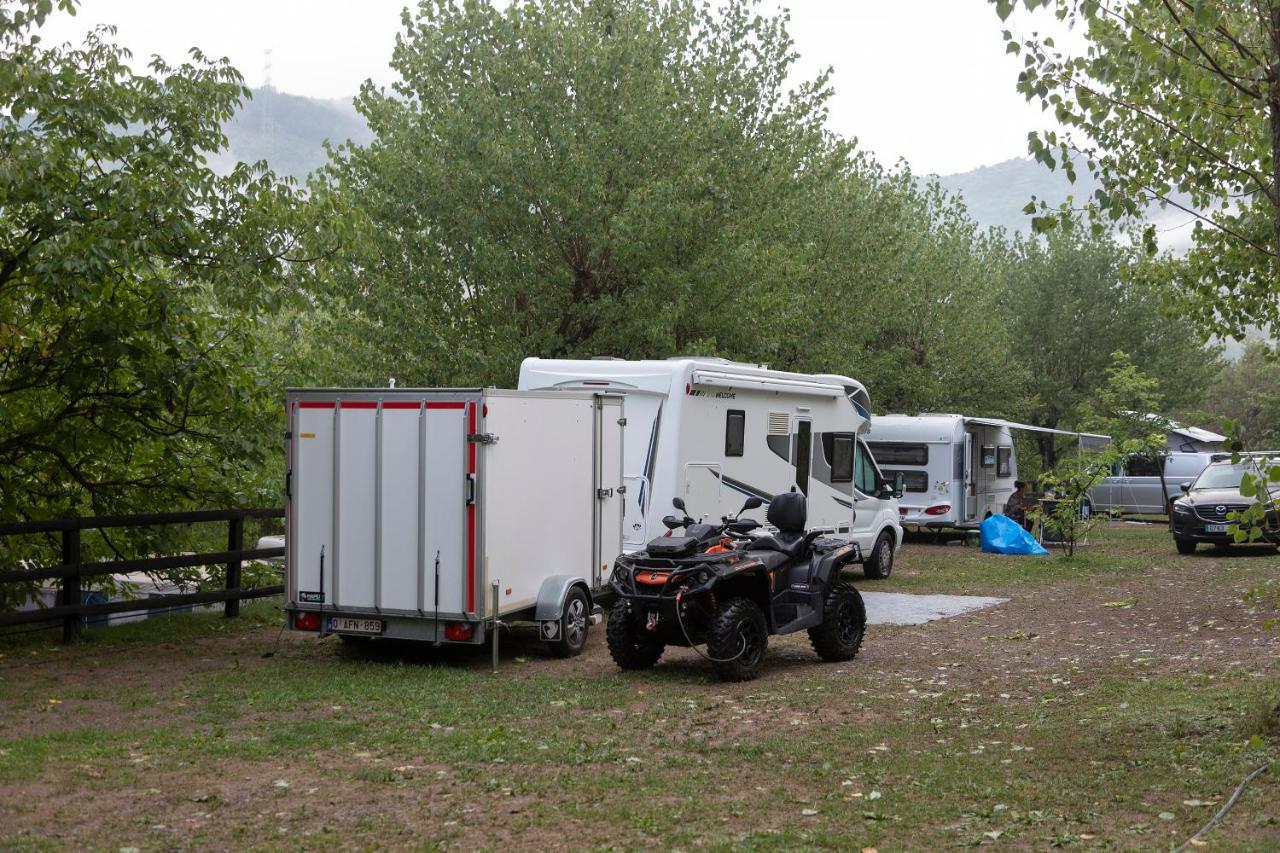 Camping Alta Ribagorca Pont de Suert Exterior foto